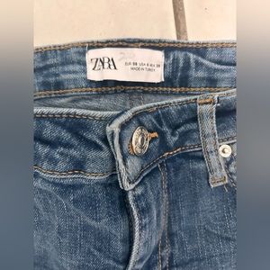 Zara jeans size 28 skinny